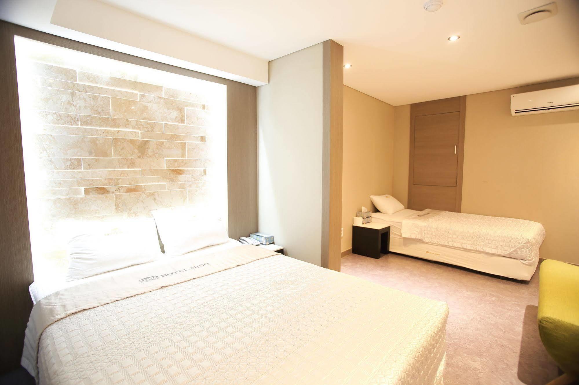 Hotel Mido Myeongdong Seul Exterior foto